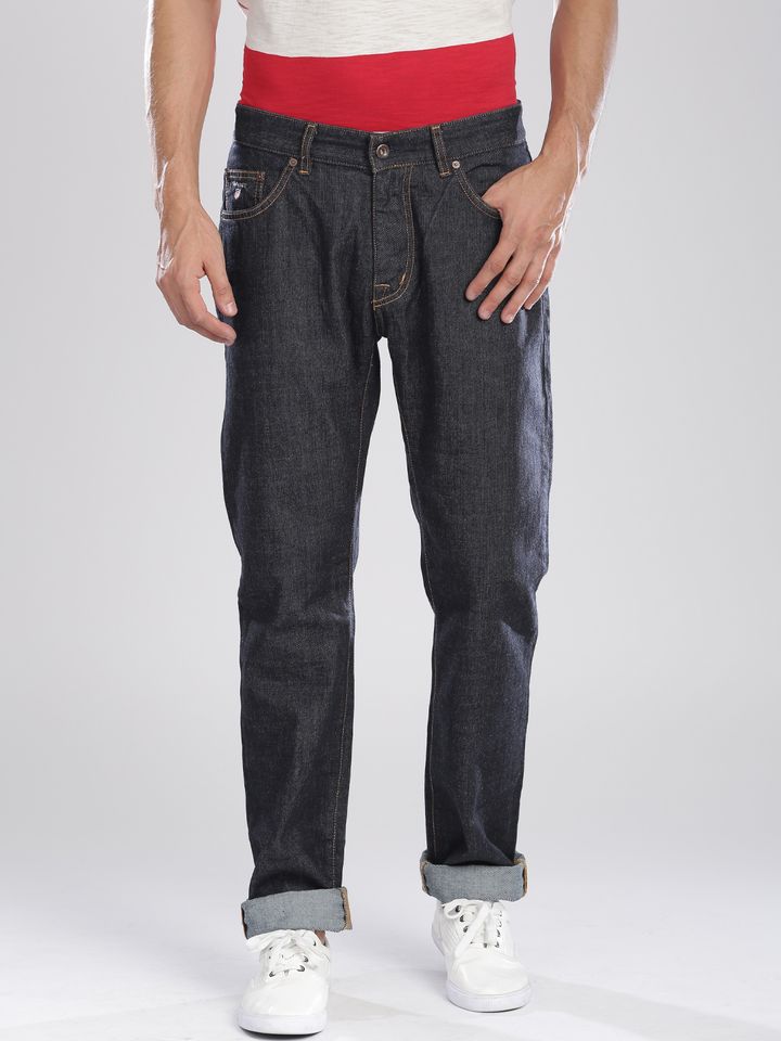 Buy GANT Men Dark Blue Chip Narrow Fit 