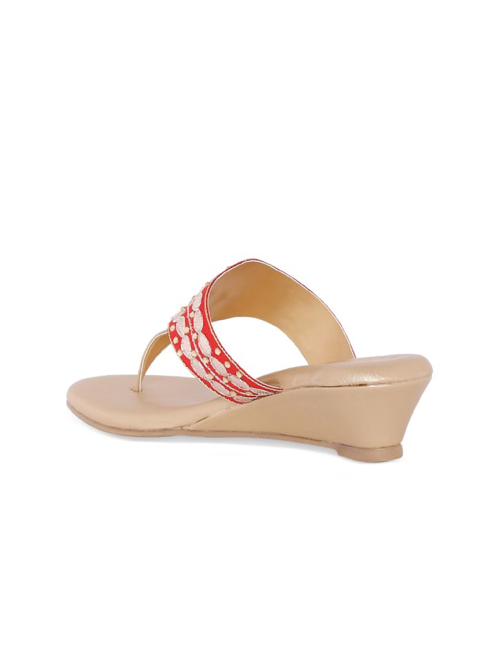Desi ladies deals sandal