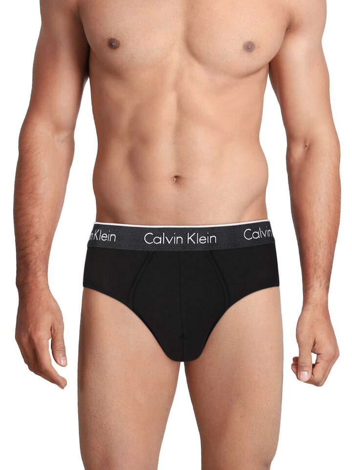 Buy Calvin Klein Innerwear Men Black Air FX Micro Hip Brief NB1004D001 -  Briefs for Men 6601751 | Myntra
