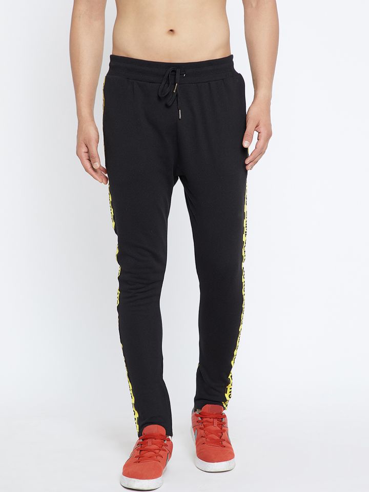 Fugazee solid men's black track pants top