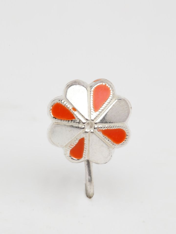 Tjori store nose pins