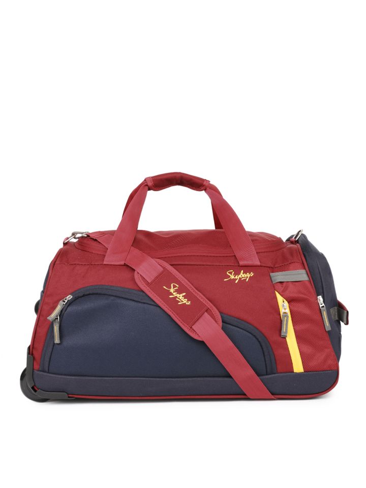 Skybags store duffle bags