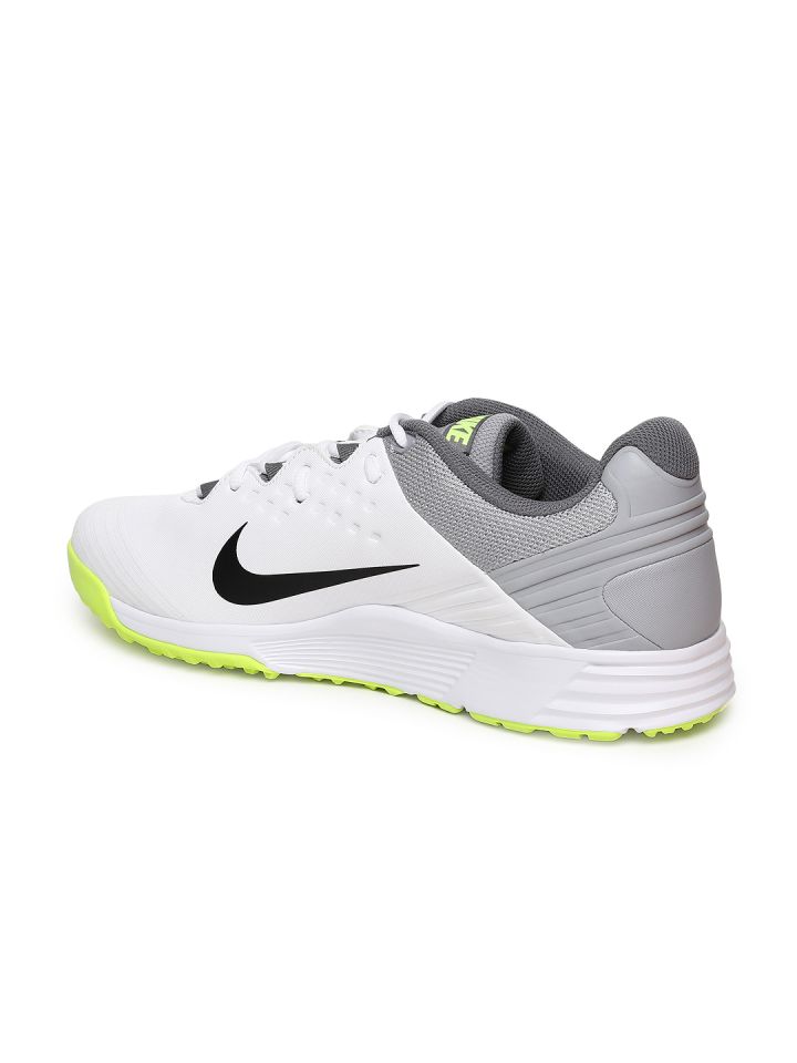 Buy NIKE Men White POTENTIAL 3 Cricket Shoes - Sports Shoes for Men 6677055  | Myntra