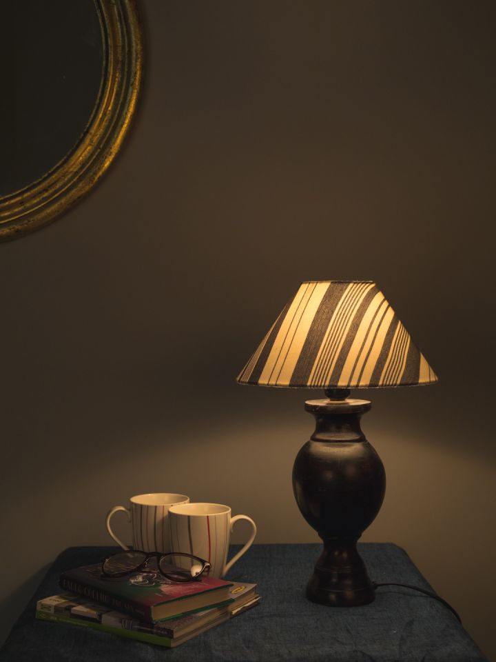 Buy Grated Ginger Black White Striped Table Lamp Shade Lamps Lanterns And Lamp Shades For Unisex 6684684 Myntra