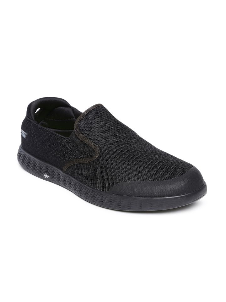 53780 skechers clearance