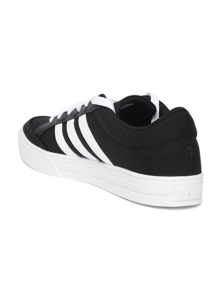 adidas vs set tennis shoes