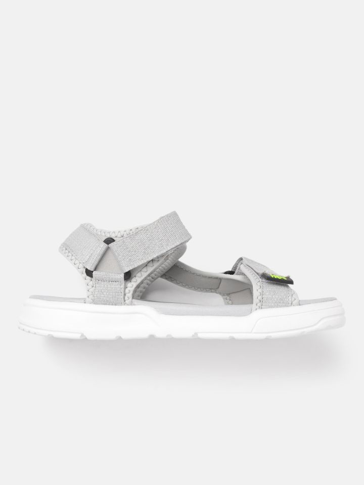 Hrx sales sandals myntra