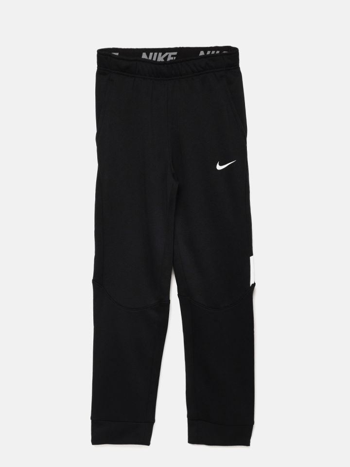 nike joggers myntra
