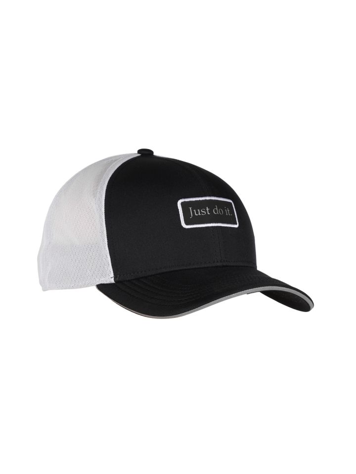 Nike black and white baseball cap outlet