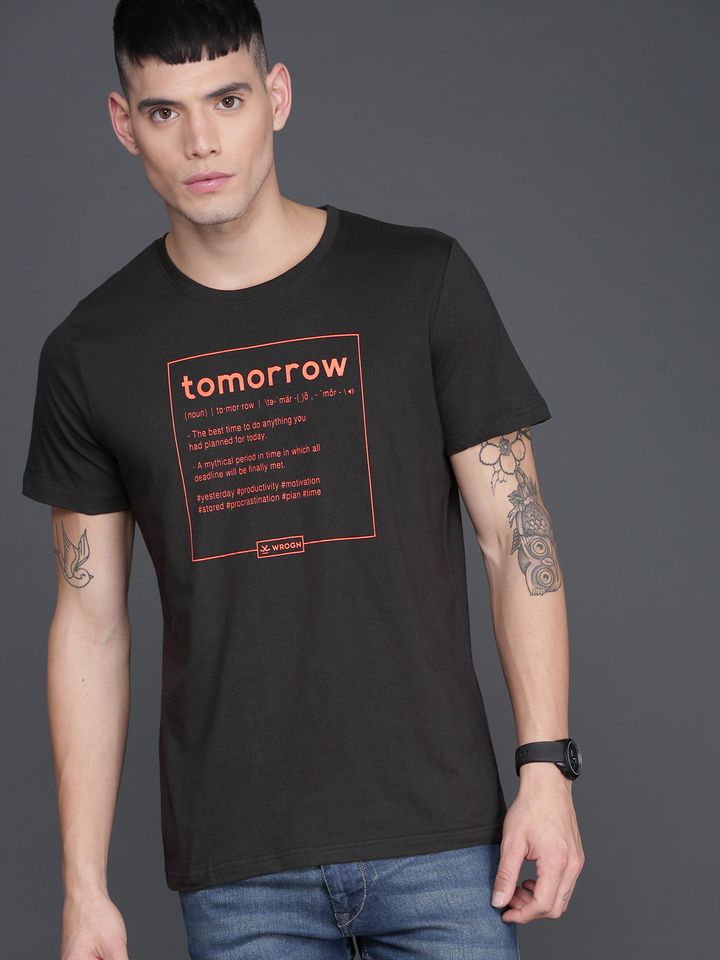 Buy Wrogn Men Charcoal Grey Printed Round Neck Slim Fit T Shirt Tshirts For Men 6832999 Myntra In the uncategorized spells category. myntra