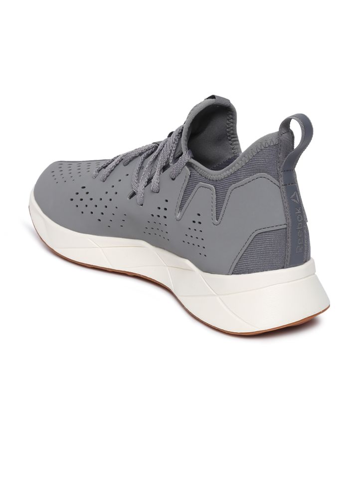 Reebok supreme runner hot sale