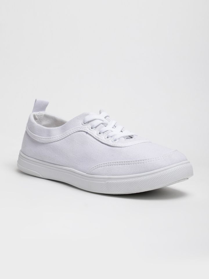 Locomotive men sales white sneakers