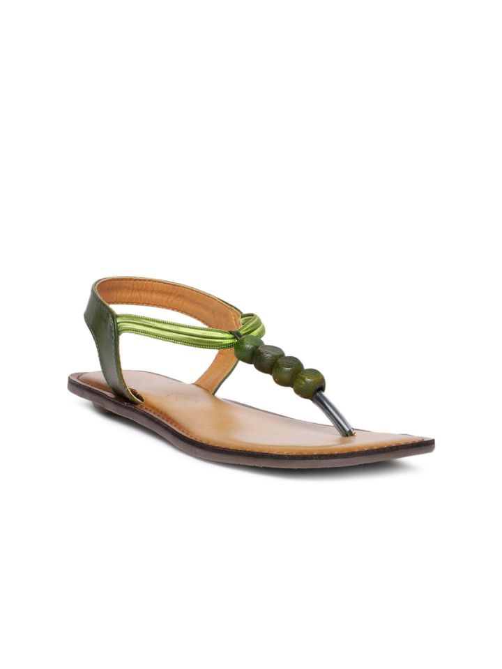 Catwalk online flats myntra