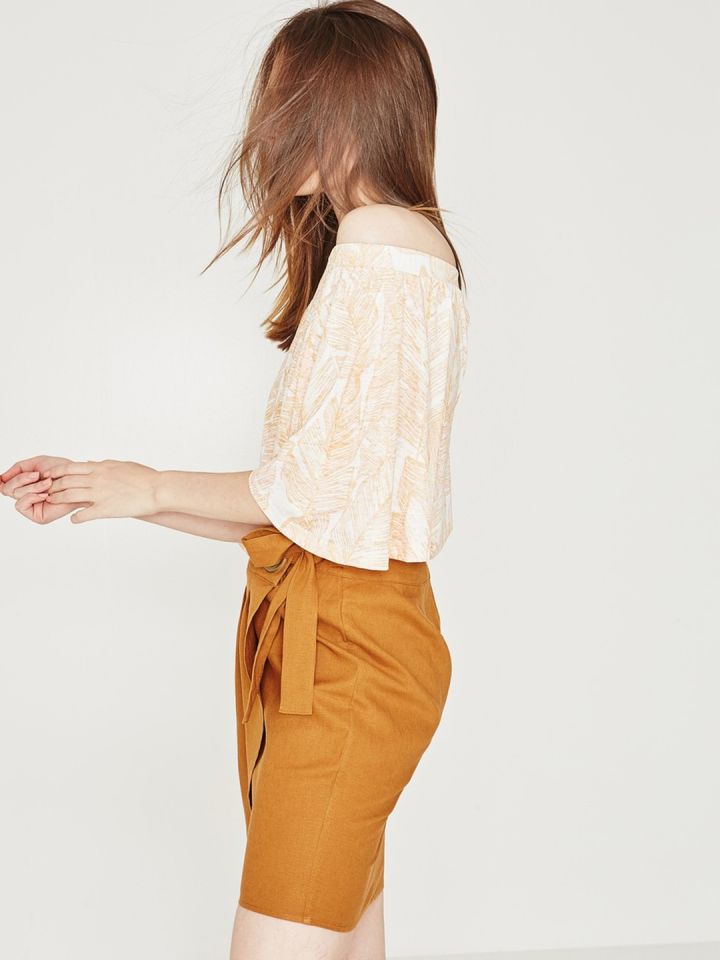 brown mini pencil skirt