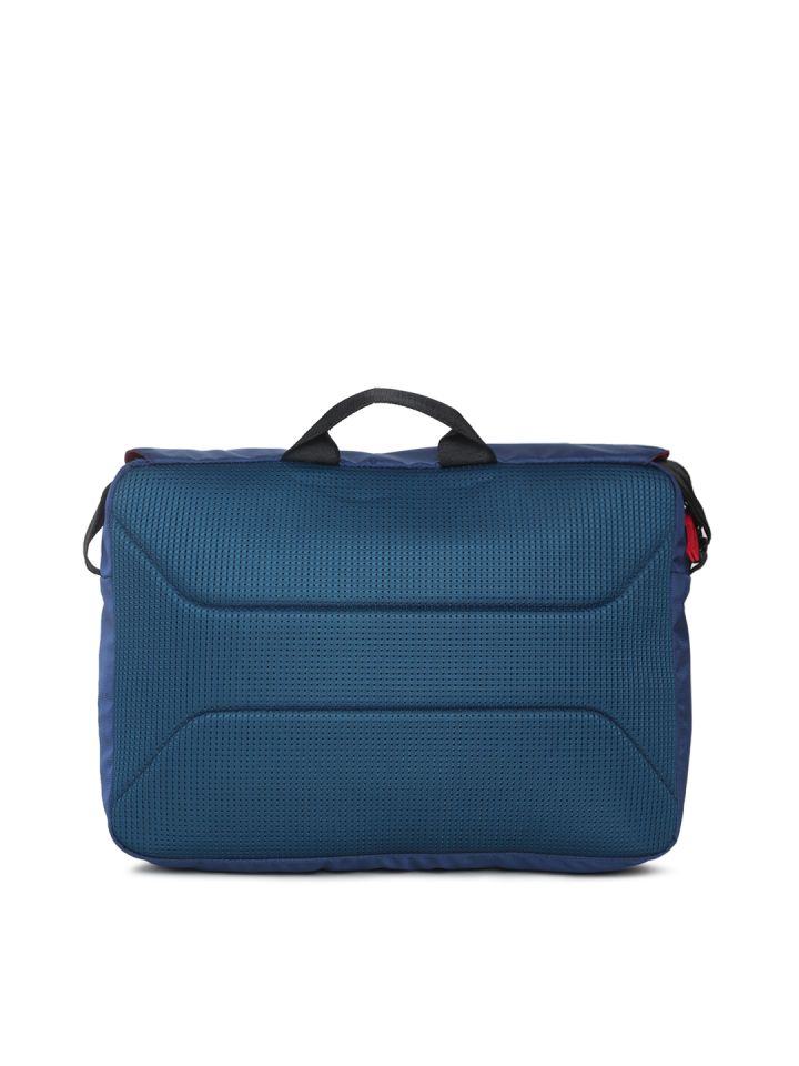 Wildcraft Unisex Blue Red Courier 3 Messenger Bag