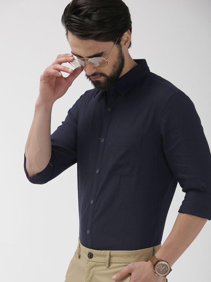 Buy Indian Terrain Men Navy Blue Chiseled Slim Fit Solid Casual