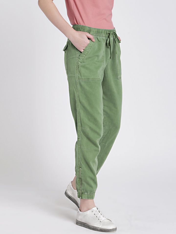 utility joggers womens
