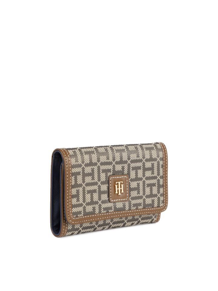 tommy hilfiger three fold wallet