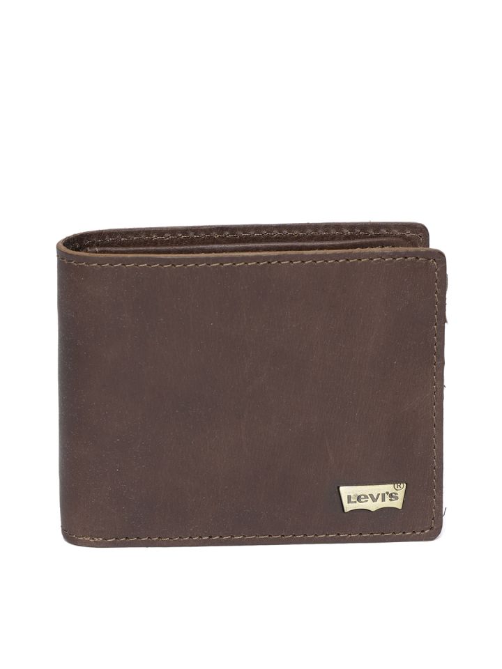 Buy Levis Men Brown Solid Two Fold Leather Wallet - Wallets for Men 7097113  | Myntra