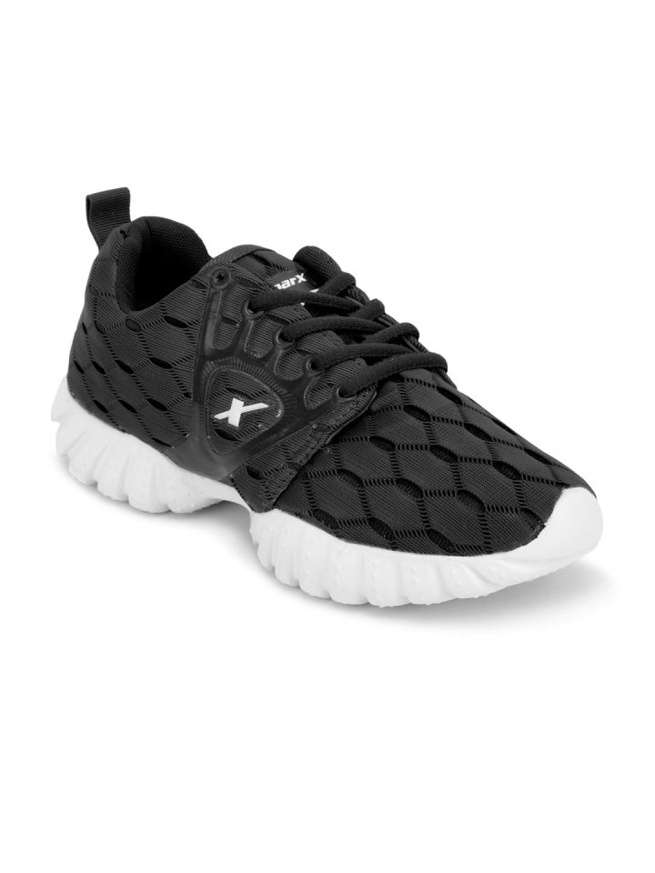 sparx black running shoes