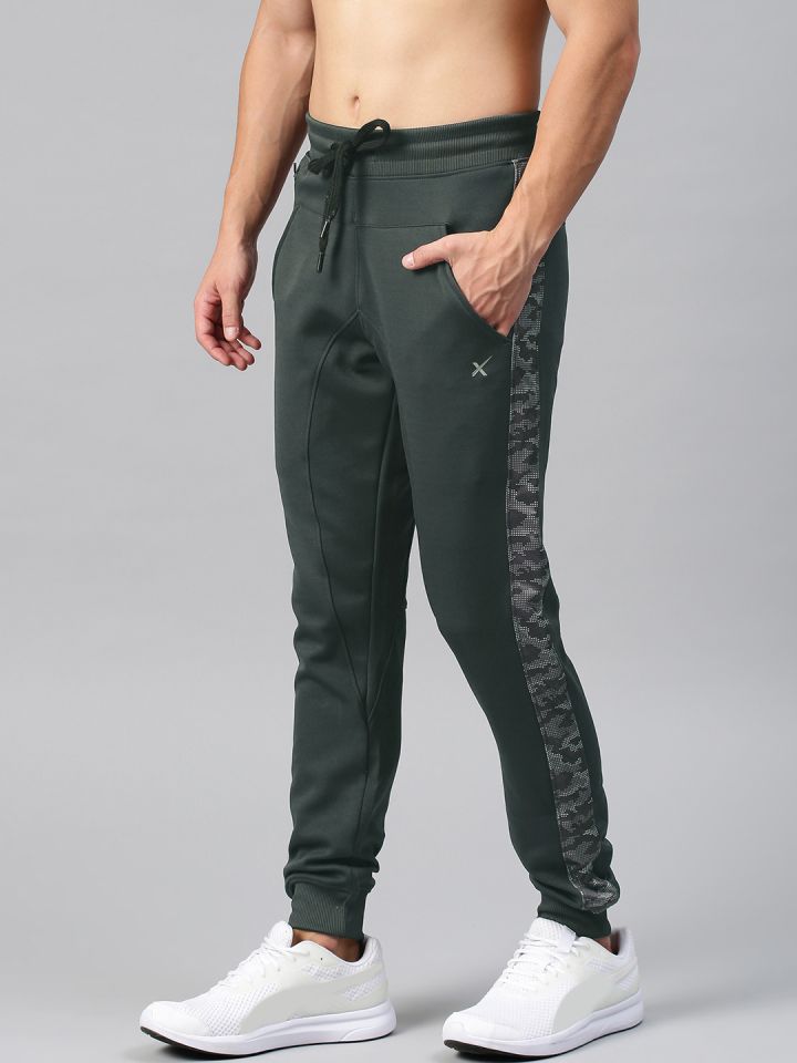 hrx joggers myntra