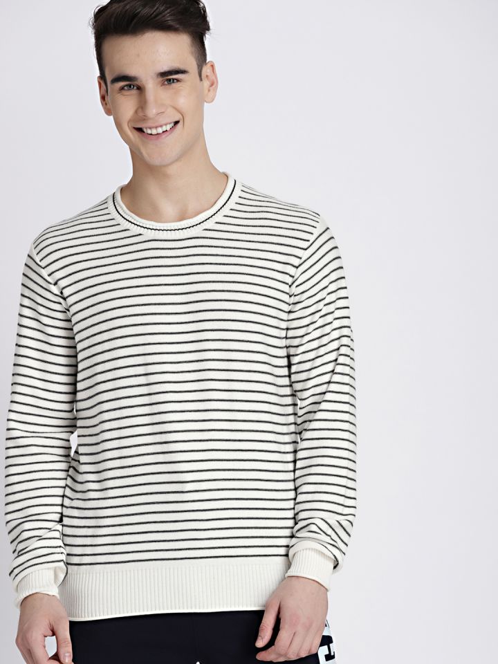 gap crewneck pullover sweater