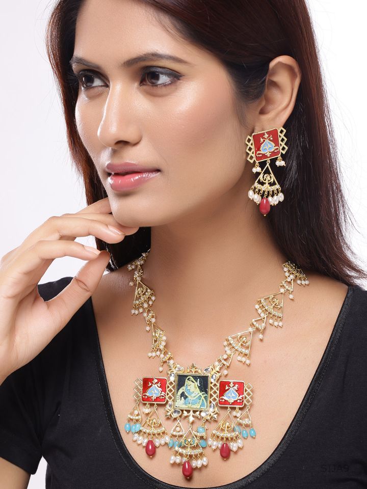 Voylla gold plated online necklace set