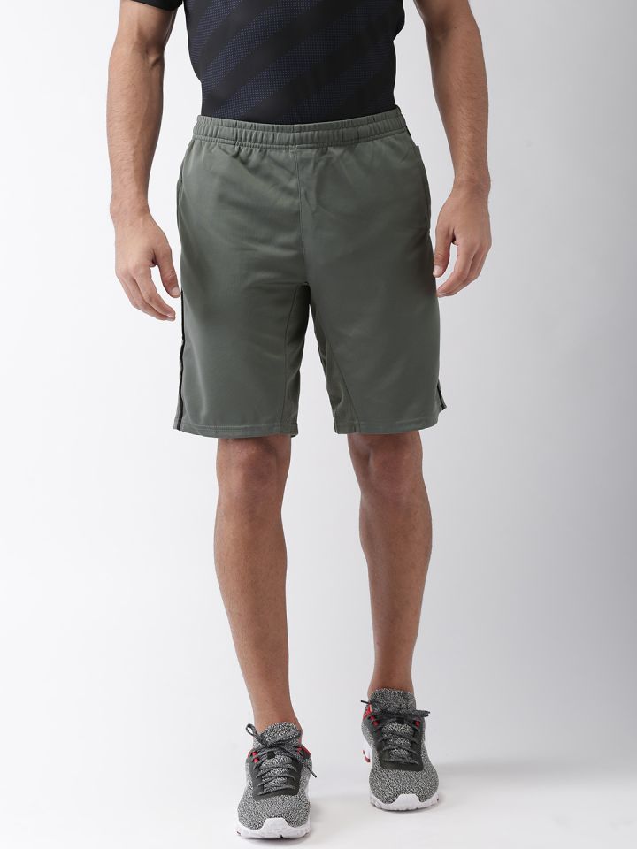 YONEX Men Grey Solid Regular Fit Sports Shorts