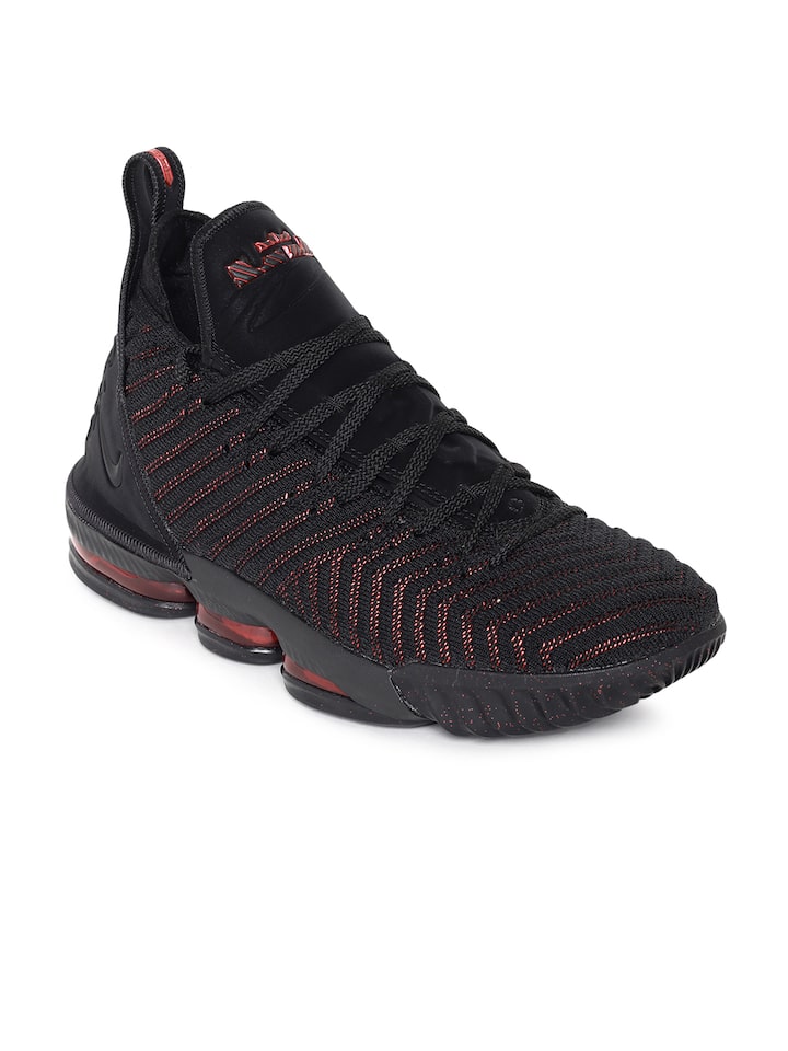 Black LEBRON XVI Basketball Shoes 