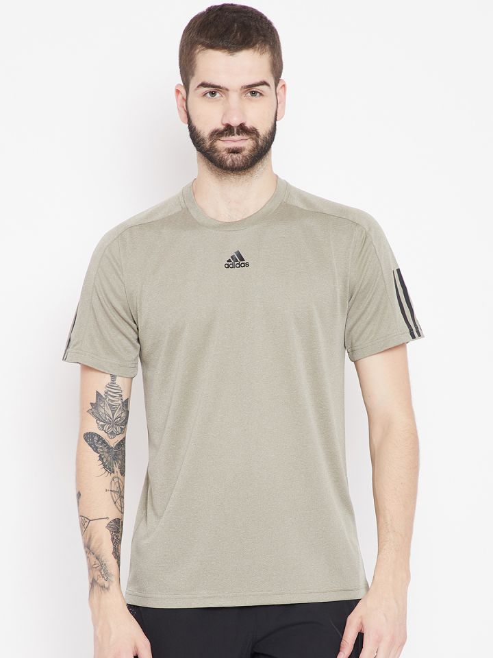 Mens beige 2025 adidas t shirt