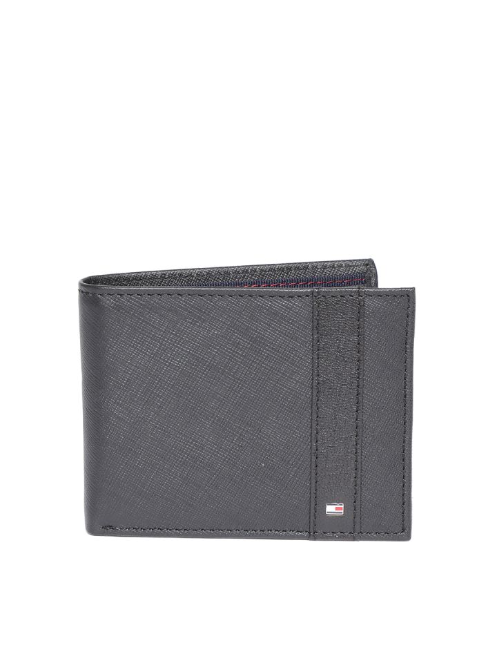 Tommy hilfiger wallets myntra deals