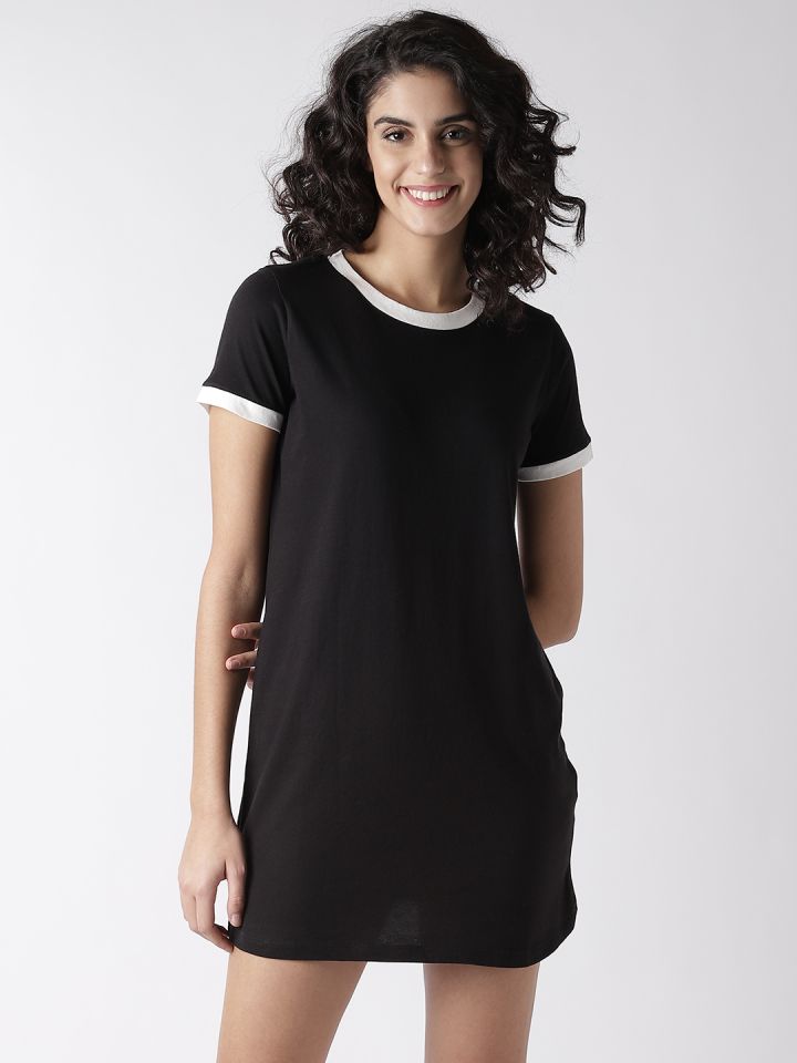 Forever 21 black store t shirt dress