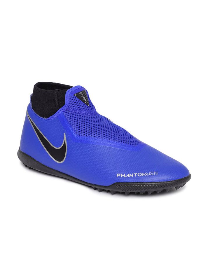 nike studs myntra