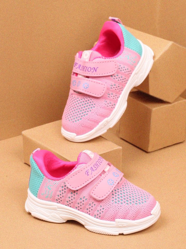 Walktrendy shoes shop for girl