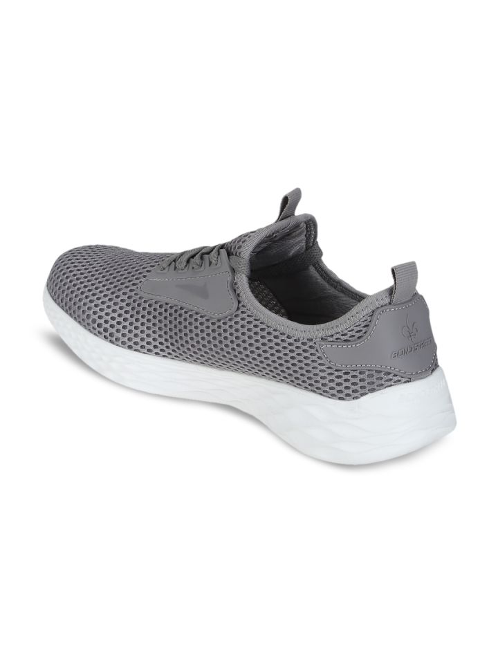 Bond street sports outlet shoes