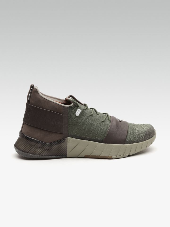 olive green workout shoes