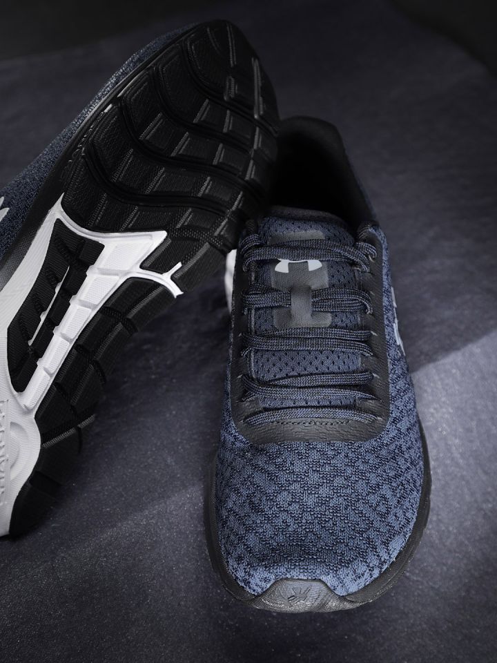 Men's charged escape 2025 2 running shoe