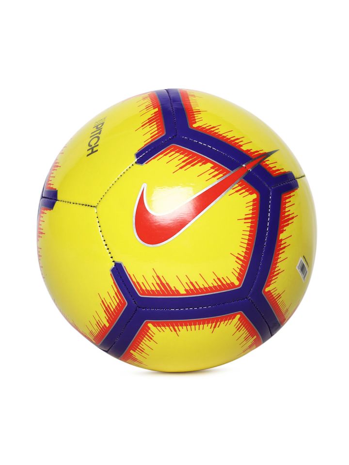 Myntra online nike footballs