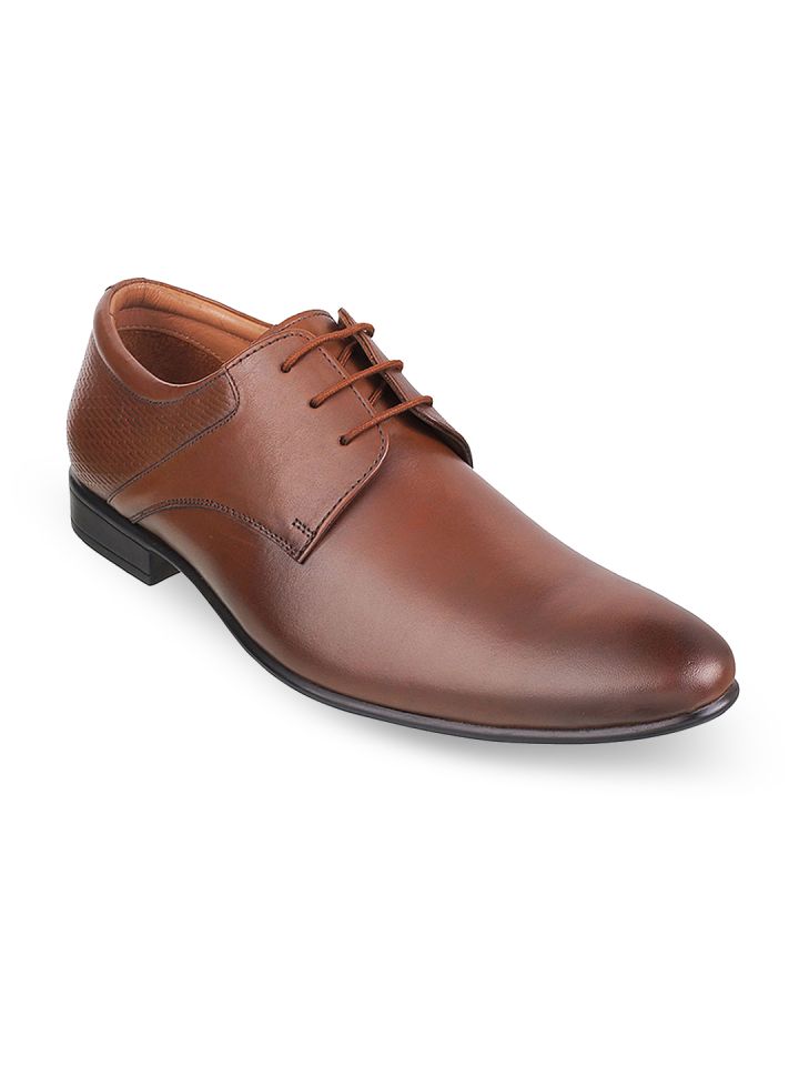Mochi Men Brown Solid Leather Derby Shoes