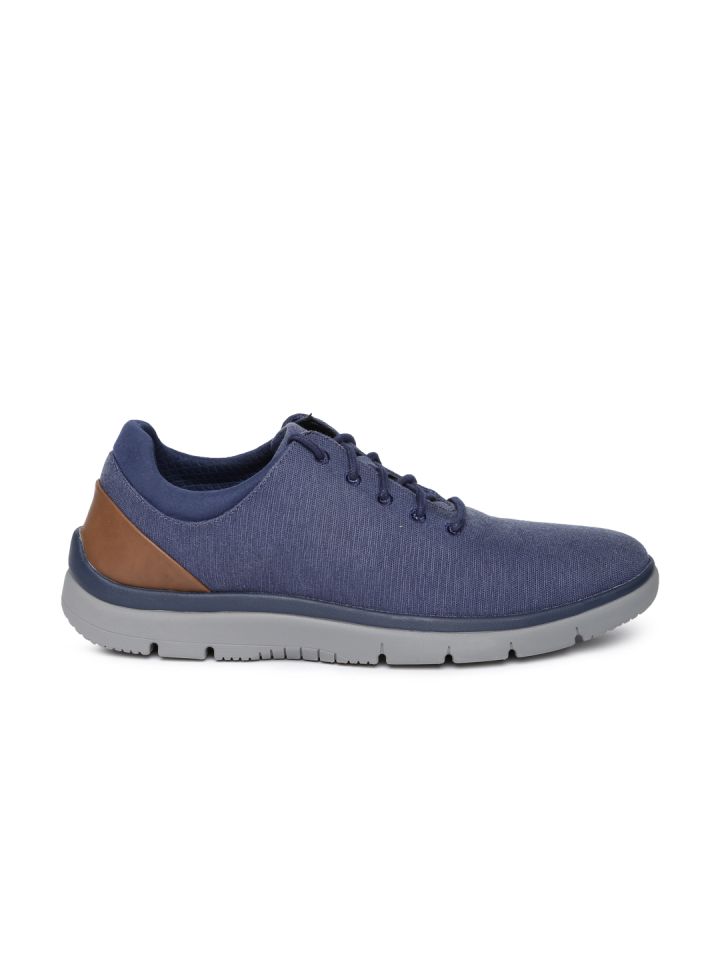 Clarks navy clearance blue sneakers