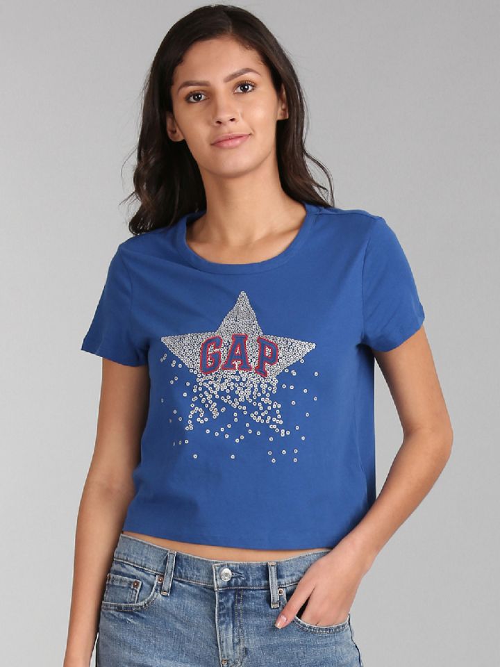 gap star shirt