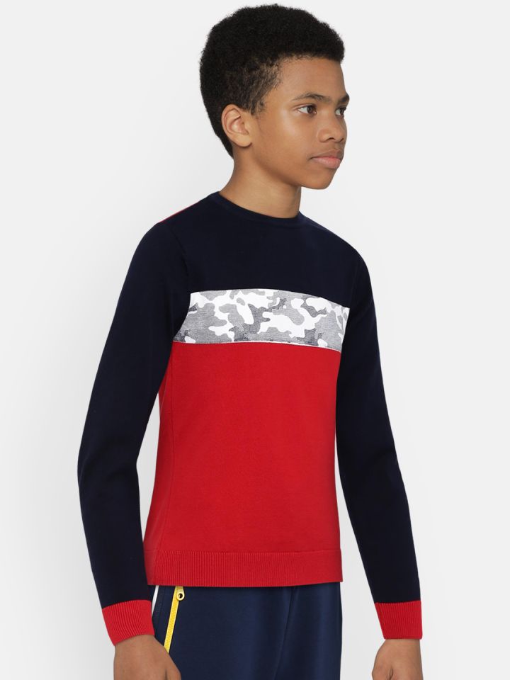 Octave 2025 red sweatshirt