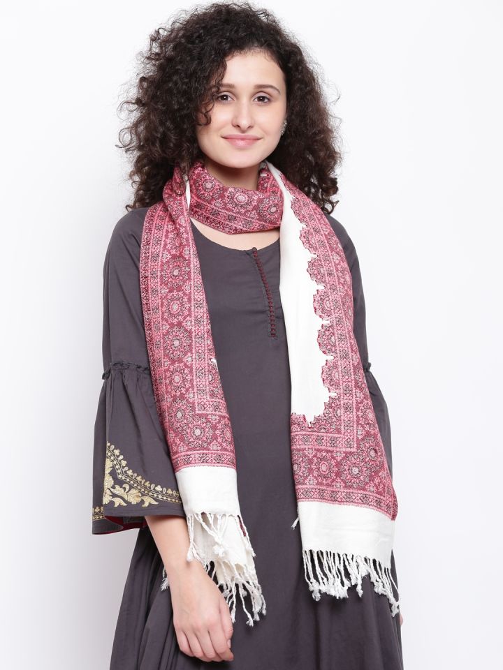 Woolen stole myntra sales