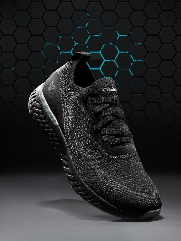 black athleisure shoes