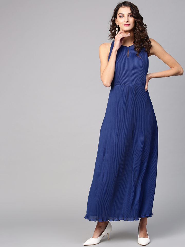Athena Women Navy Blue Solid Accordion Pleated Maxi Dress