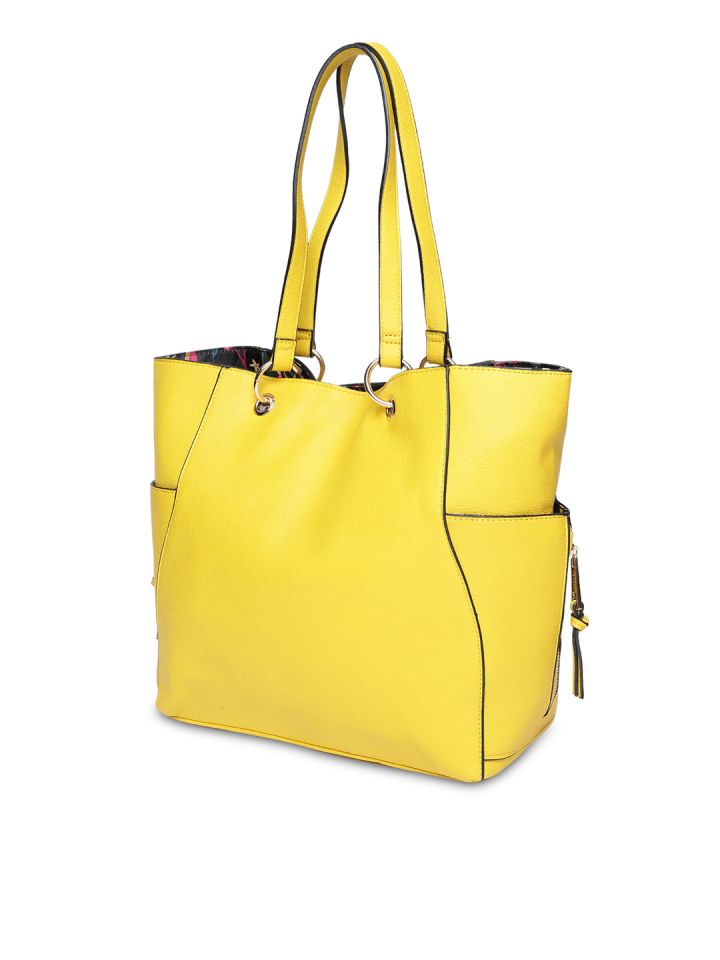 carpisa yellow bag