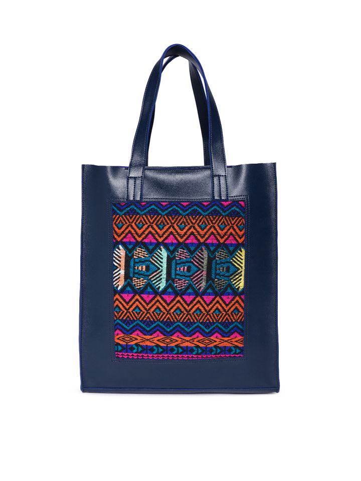 Kanvas Katha Handbags 2024 favors