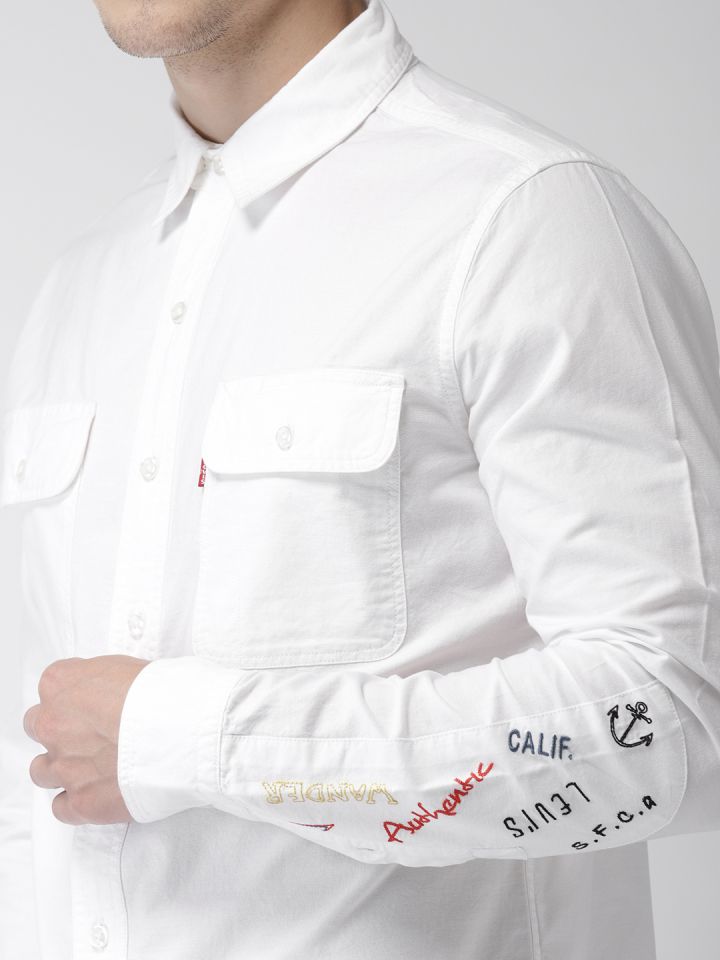 Buy Levis Men White Slim Fit Solid Casual Denim Shirt - Shirts for Men  8198923 | Myntra