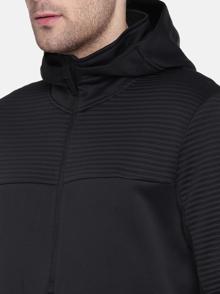 Reebok Men Black Solid THERMOWARM CONTROL Hooded Sweatshirt