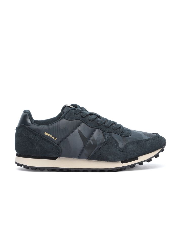 Gas navy hotsell blue sneakers